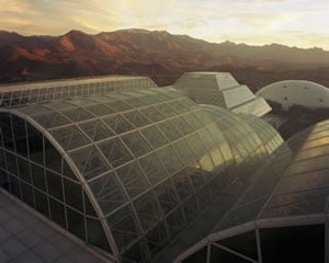 Biosphere 2 / Biosphere 2 in Arizona desert, 2009