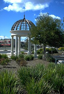 Suisun City's Town Plaza
