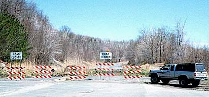 image, State Highway 61 into Centralia, closed. Photo courtesy www.OffRoaders.com.