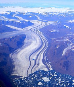 517px-Greenland_glacier_grooves