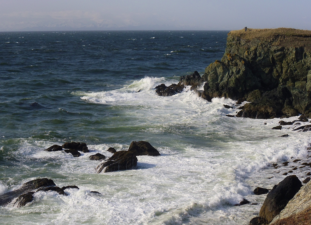 Waves on Bear Island