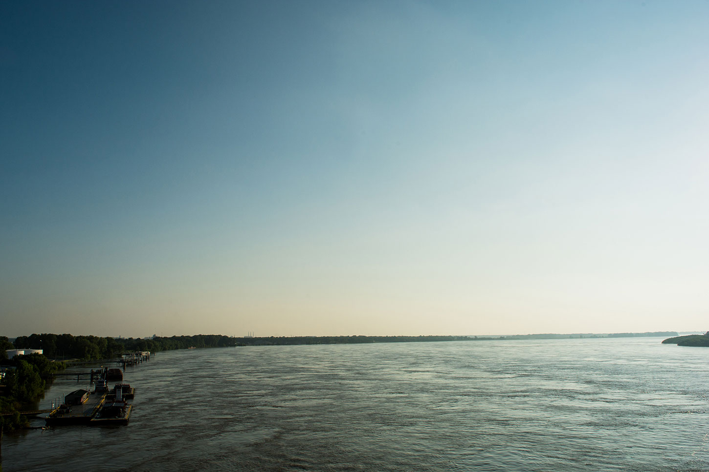 The scale of the Mississippi River