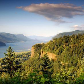 Beauty to Seduce, Beauty to Preserve: Creating the Columbia Gorge National Scenic Area, by Kevin Gorman
