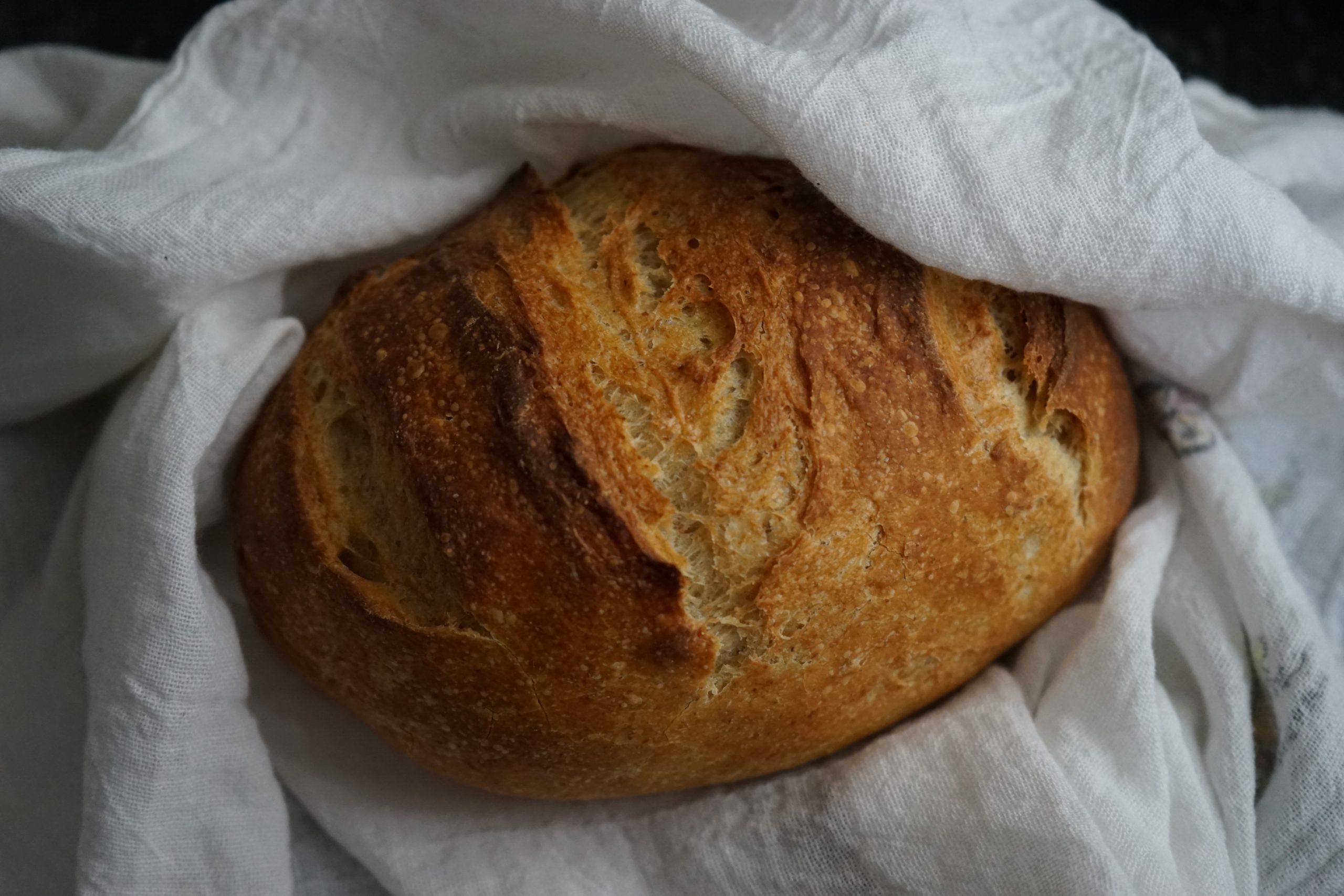 A loaf of homemade pan de escanda