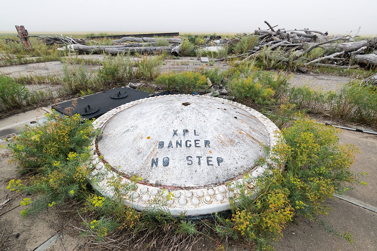 Missile silo lid