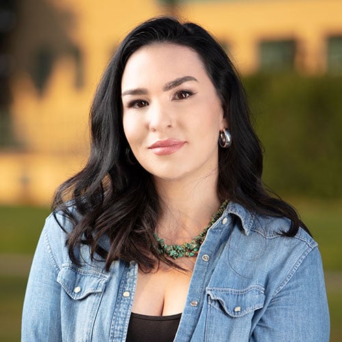 Kali Fajardo-Anstine