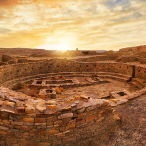 Chaco Canyon sunrise
