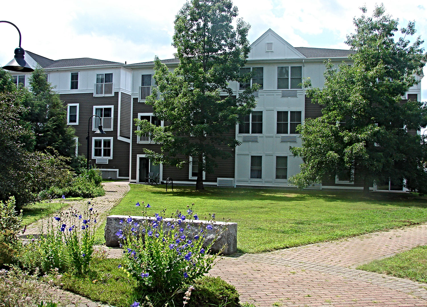 Brunswick Station Apartments