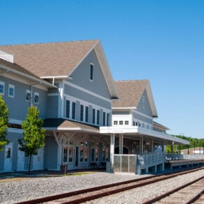 Brunswick Station train platform