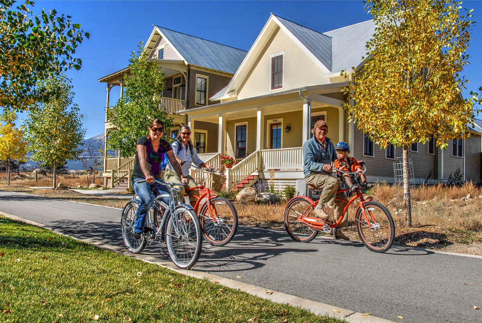 Bicyclists in South Main