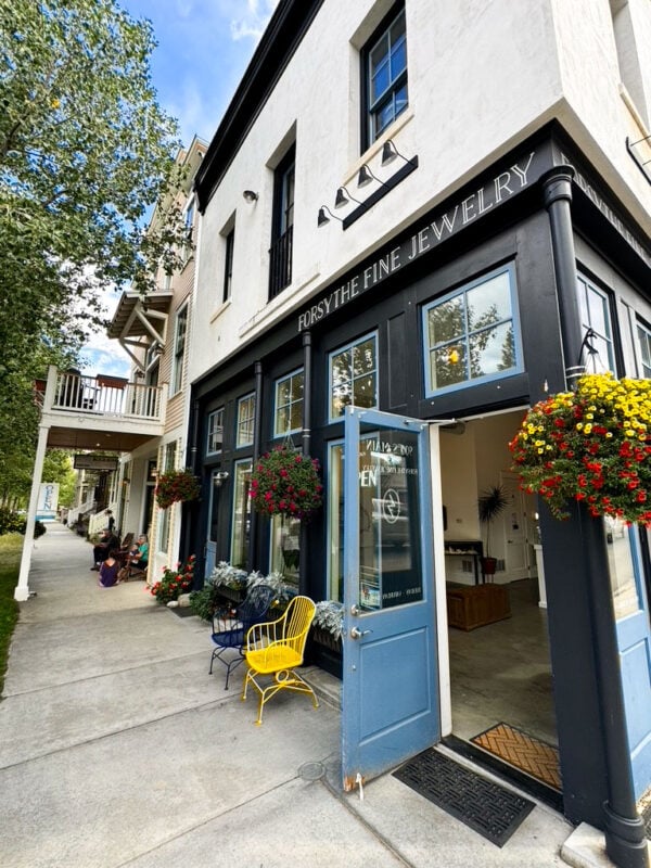 Retail at South Main