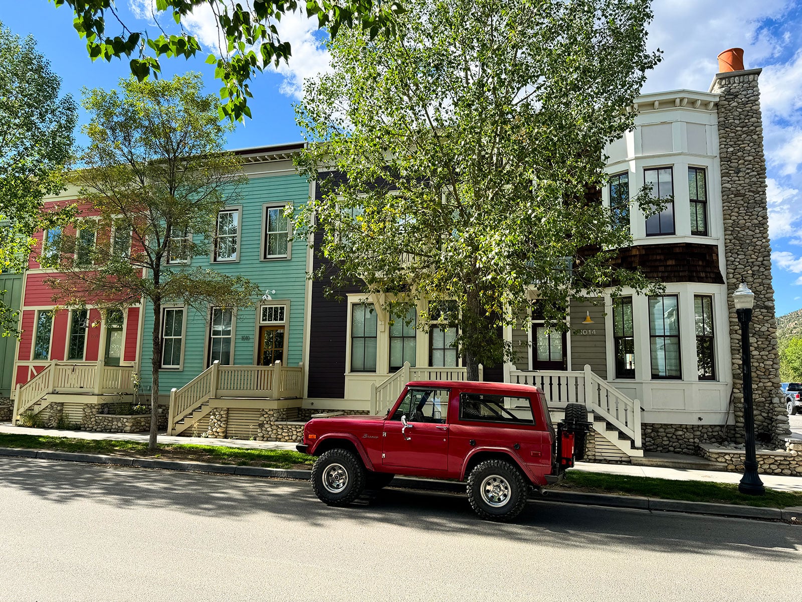 Homes and classic Ford Bronco