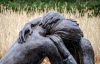 Reconciliation, sculpture by Josefina de Vasconcellos